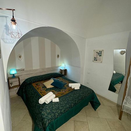 ポリニャーノ・ア・マーレ Le Ninfe Del Mare Bed & Breakfast エクステリア 写真